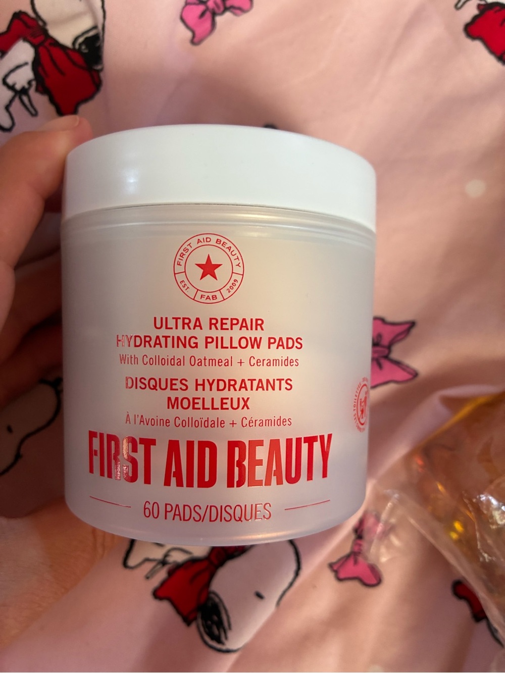 First Aid Beauty hydrating pillow Pads - 60 pads